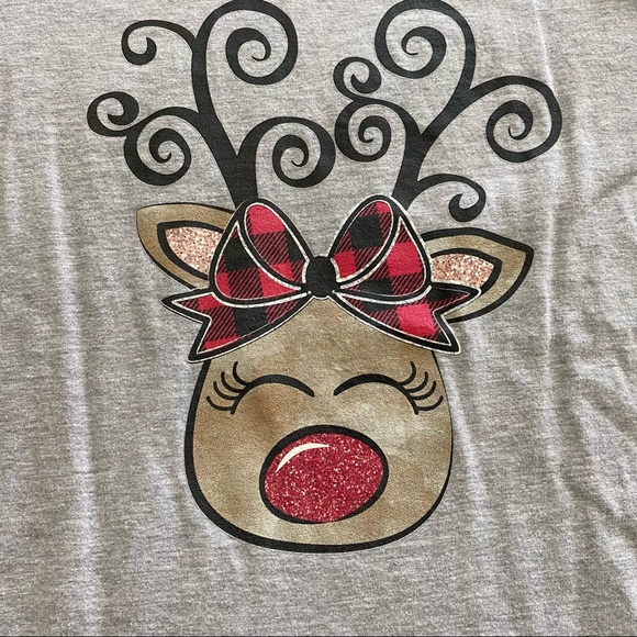Bundle of 3 Holiday/Christmas Tee Shirts - Picture 7 of 11
